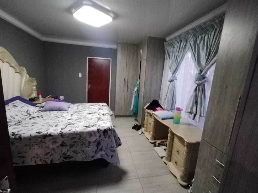 3 Bedroom Property for Sale in Harry Gwala Free State